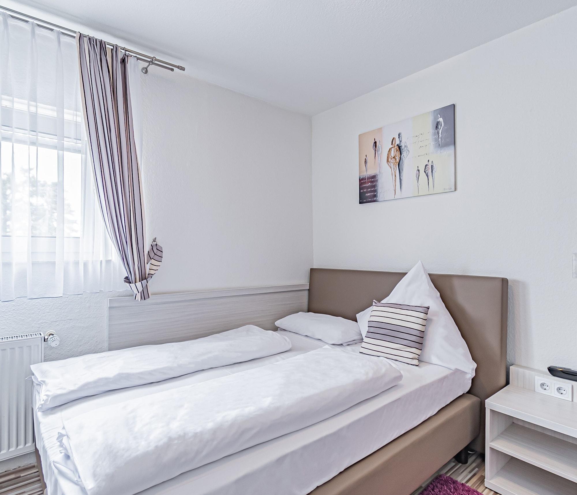 Hotel Tannenblick Bad Vilbel Εξωτερικό φωτογραφία